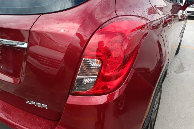 Used Buick Encore 2016 18T Automatic Two-Wheel Drive Urban Leading Edition
