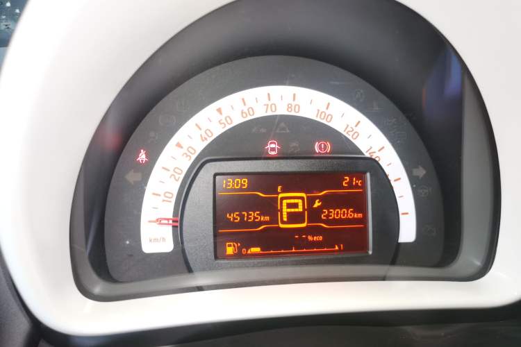 Used  fortwo 2015 1.0L 52 kW hardtop Dynamic version
