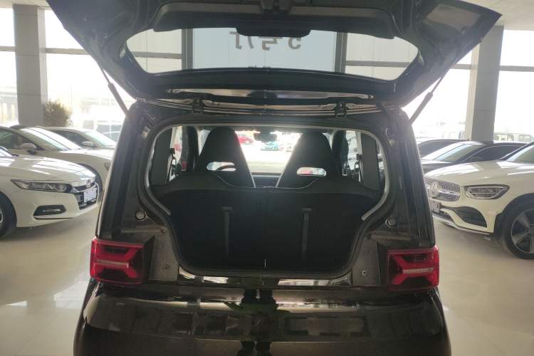 Used Wuling Hongguang MINIEV 2022 GAMEBOY 200km Gaming Edition with Lithium Iron Phosphate