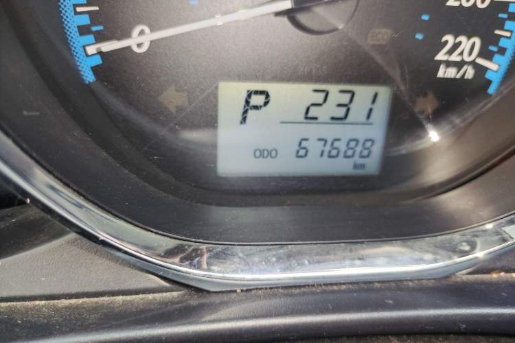 Used Toyota YARiS L 2016 Revised 1.5E CVT Charming Edition
