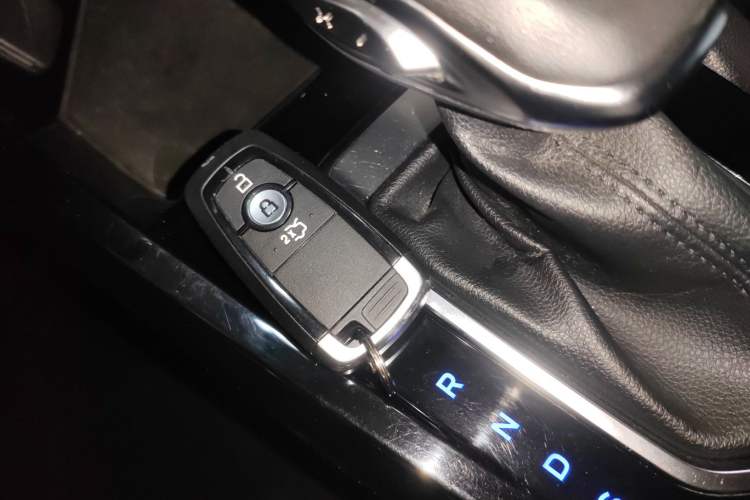 Used Ford Escort 2021 1.5L Automatic Diamond Edition
