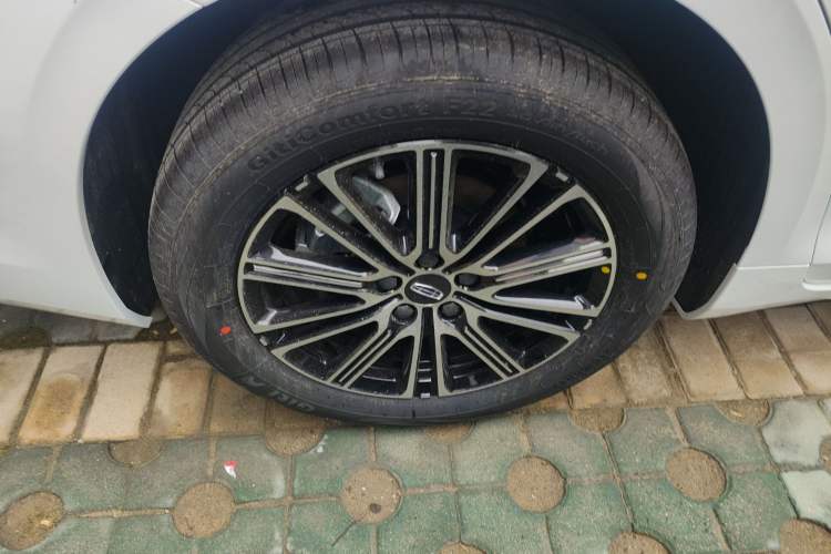 Used Geely Auto Preface 2026 Model Oriental Yao 1.5TD Fuyao Edition
