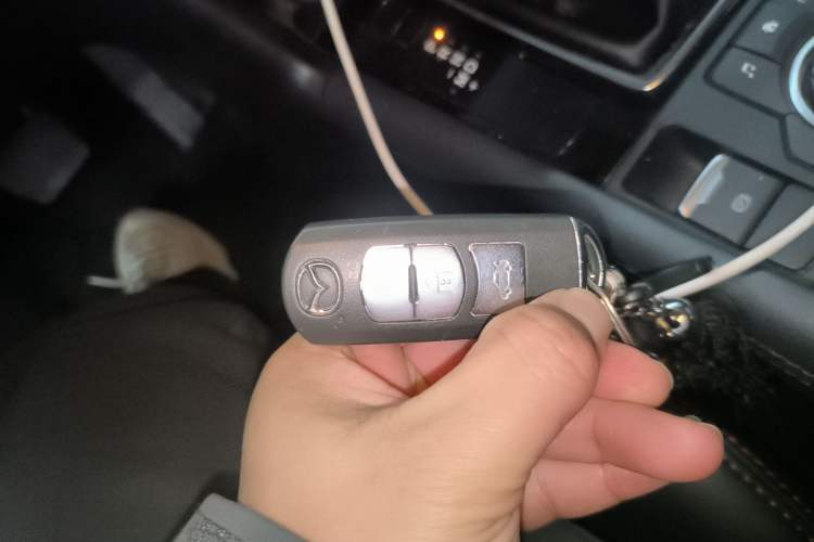 Used Mazda Mazda 3 Axela 2017 Sedan 1.5L Automatic Luxury Model Emission Standard China V