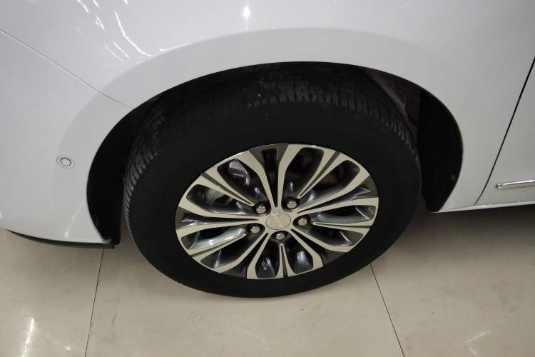 Used Buick GL8 2022 Land Executive Class 652T Prestige Model