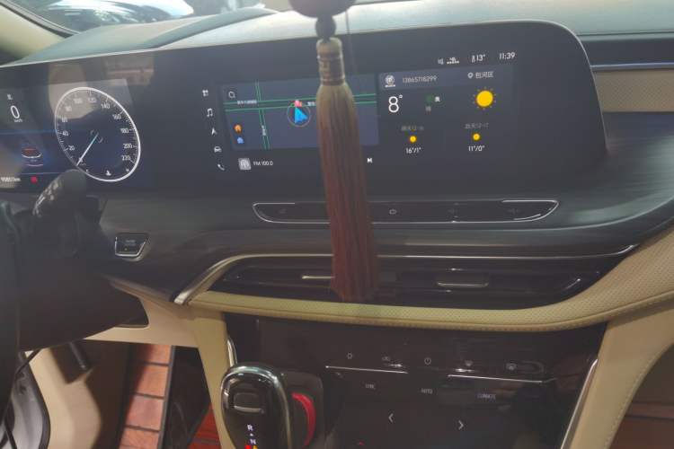 Used Buick GL8 2023 ES Lu Zun Deluxe Model
