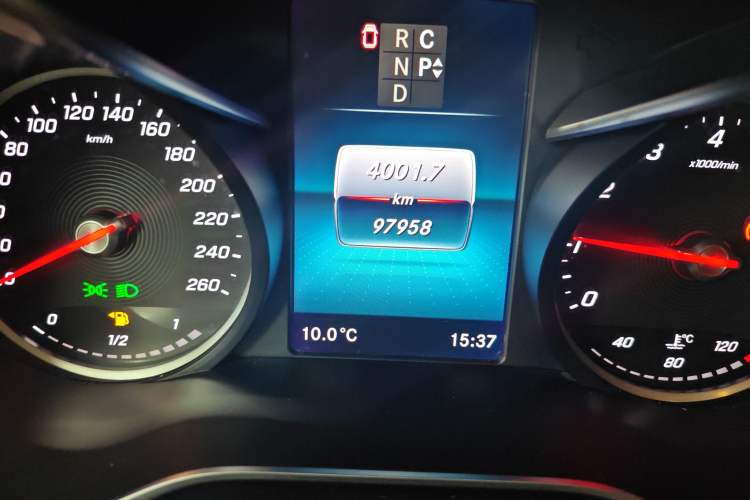 Used Mercedes-Benz V-Class 2021 V 260 Prestige Edition