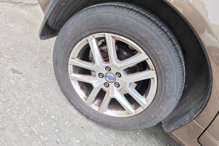 Used Volvo XC60 2017 T5 Smart Upgrade Edition