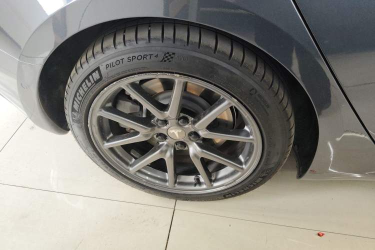 Used Tesla Model 3 2020 Revised Version Standard Range Rear-Wheel Drive – Upgraded Edition
