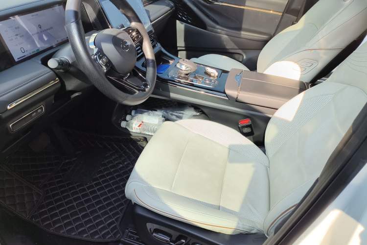 Used GAC Trumpchi M8 2023 Zongshi Series Dual-Motor Flagship Edition
