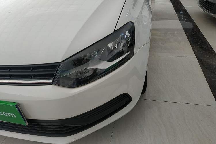 Used Volkswagen Polo 2016 1.4L Automatic Trendy Model
