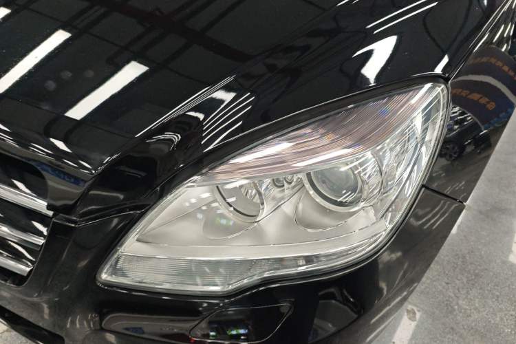 Used Mercedes-Benz R-Class 2014 R 320 4MATIC Business Model
