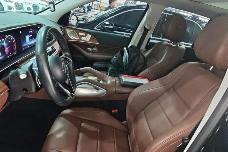 Used Mercedes-Benz GLE 2024 GLE 450 4MATIC Stylish Model
