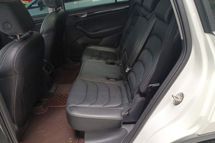 Used Skoda Kodiaq 2017 TSI330 7-Seater Two-Wheel-Drive Luxury Tech Edition