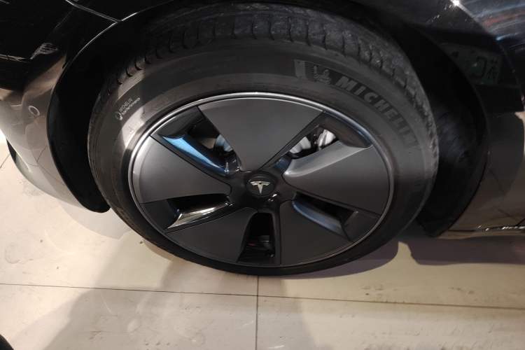 Used Tesla Model 3 2022 Rear-Wheel-Drive Version
