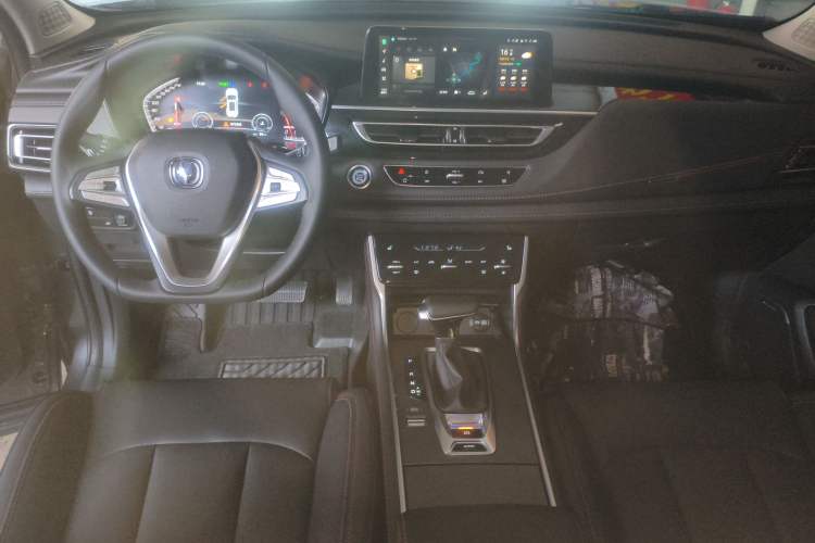 Used Changan CS75 2023 Enjoy Edition 1.5T DCT Prestige Version
