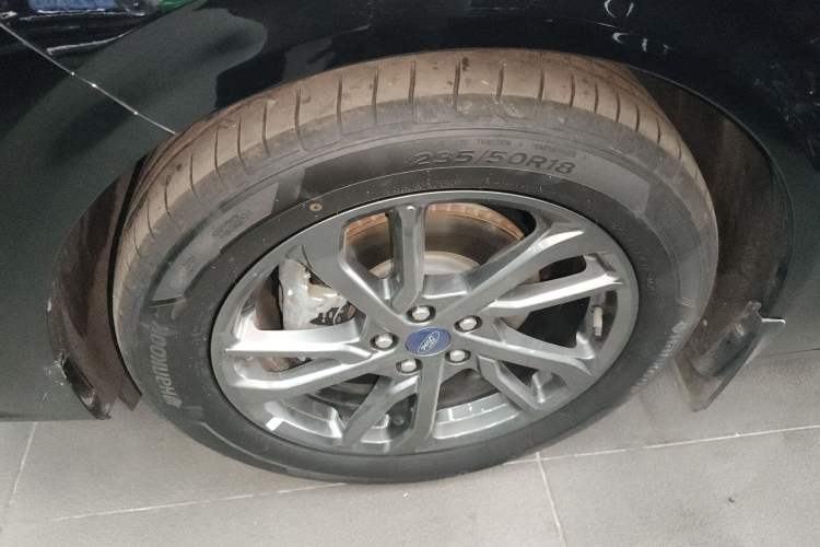 Used Ford Mondeo 2025 2.0T EcoBoost Luxury Version
