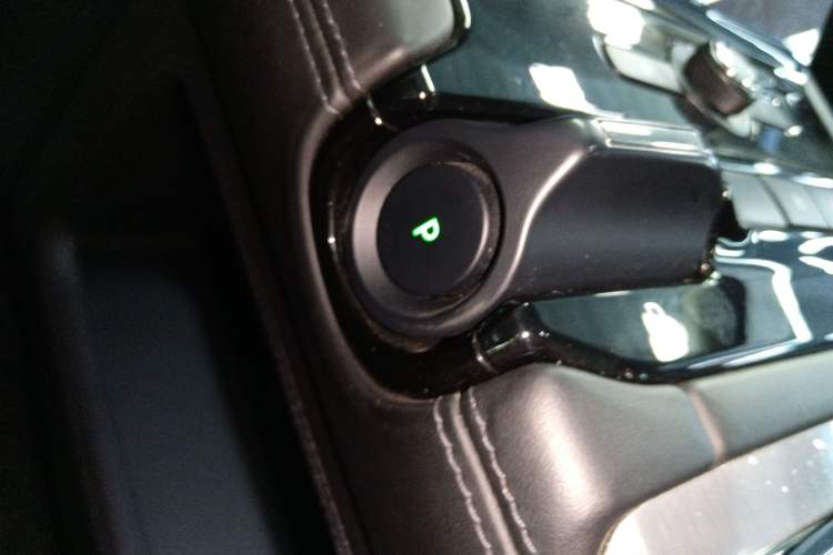 Used Nio ES8 2018 Founder Edition
