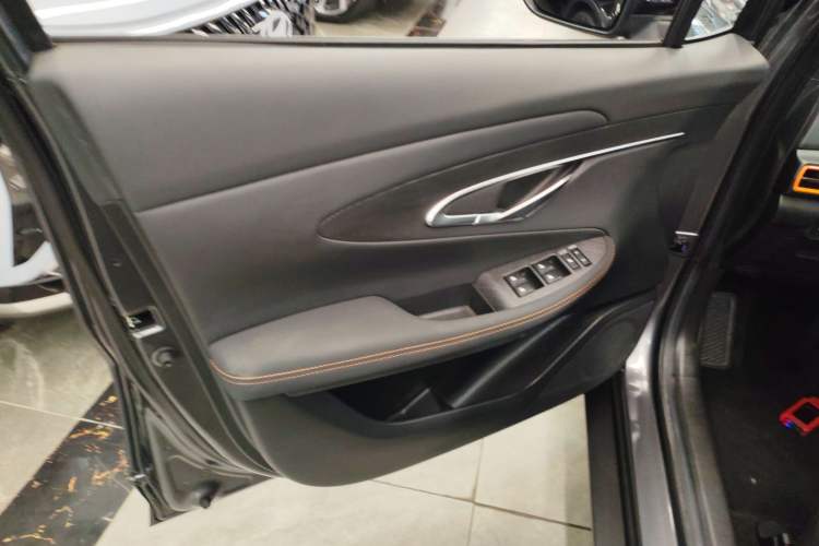 Used Changan UNI-T 2022 2.0T Prestige Version
