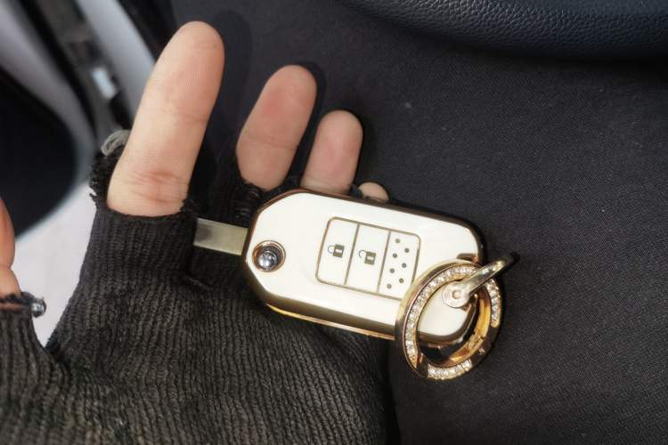 Used Honda Vezel 2020 1.5L CVT Pioneer Edition