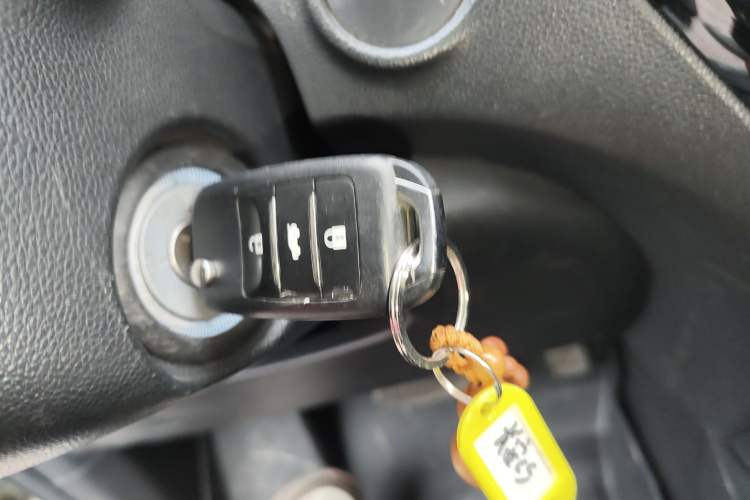 Used Changan CS15 2017 1.5L Automatic Luxury Model with Sunroof
