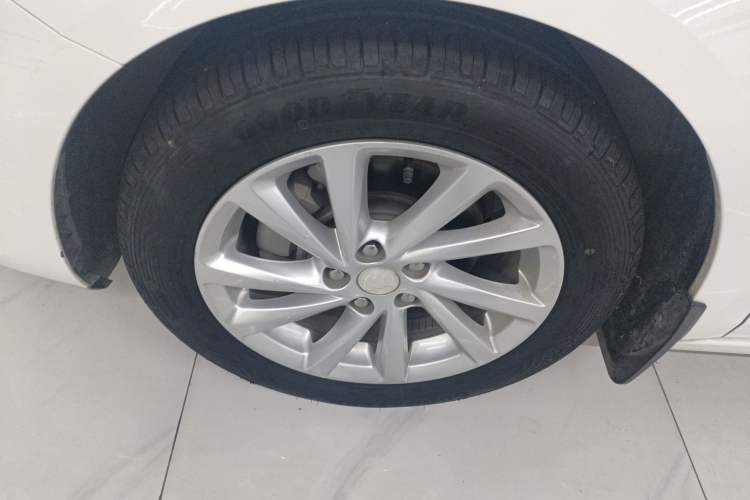 Used Buick Verano 2019 Sedan 15S Automatic Leading Model