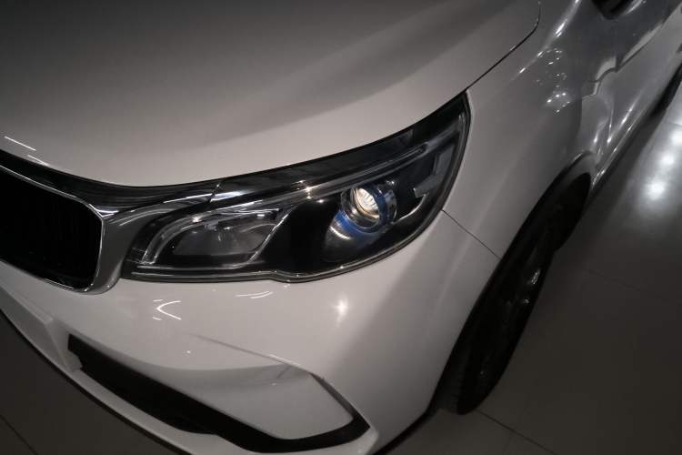 Used Geely Auto Vision X3 2021 PRO 1.5L CVT Deluxe Model
