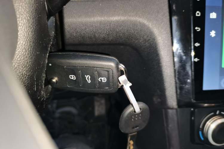 Used Volkswagen Jetta 2015 Value Edition 1.6L Automatic Fashion Version
