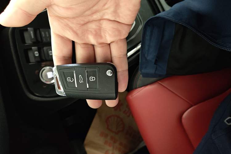 Used Haval H2s 2017 Blue Label 1.5T Dual-Clutch Elite Model
