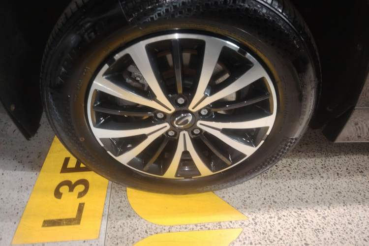 Used GAC Trumpchi M8 2023 Lingxiu Series 390T Luxury Edition
