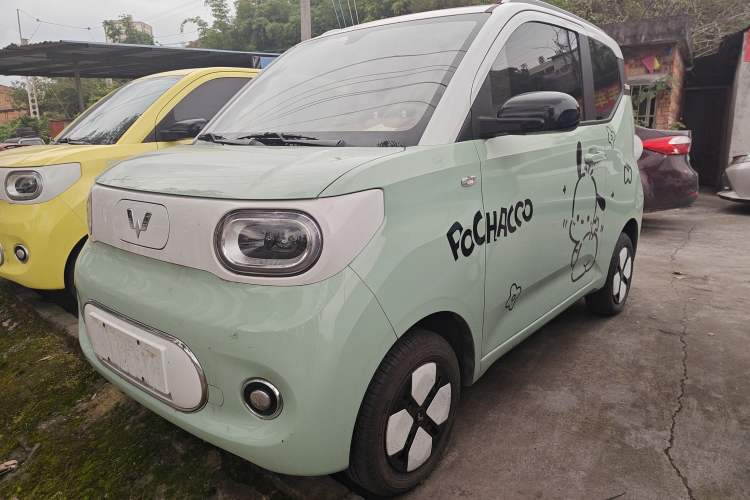 Used Wuling Hongguang MINIEV 2024 3rd Generation 215km Advanced Version
