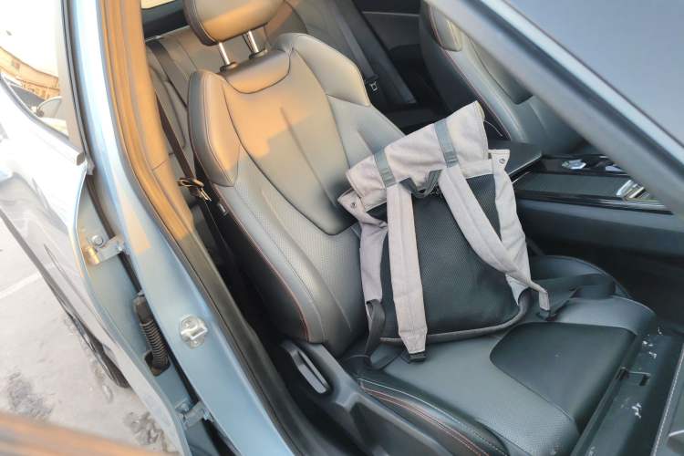 Used Geely Auto Emgrand X7 Sport 2023 Boyue COOL 1.5TD Smart Connectivity Model
