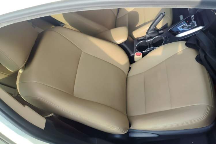 Used Toyota Corolla 2017 Revised Version 1.2T S-CVT GL
