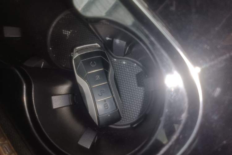 Used BYD Song Pro New Energy 2019 DM 1.5T Four-Wheel Drive Performance Edition Deluxe Model
