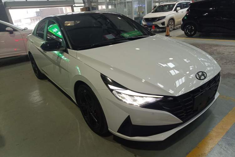 Used Hyundai Elantra 2022 1.5L CVT 20th Anniversary Edition
