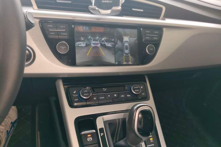 Used Geely Auto Emgrand X7 Sport 2016 1.8TD Automatic Smart Model
