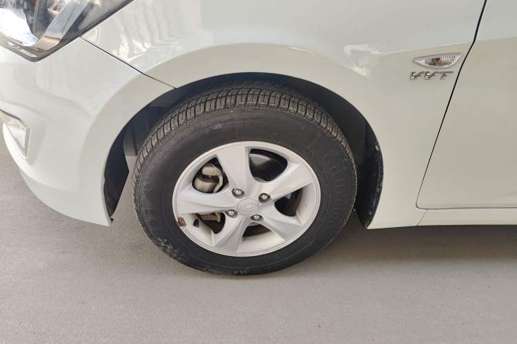 Used Hyundai Verna 2014 1.4L Manual Smart GLS Trim