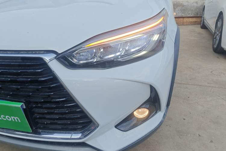 Used Toyota YARiS L 2022 X-Trail 1.5L CVT Luxury PLUS Edition
