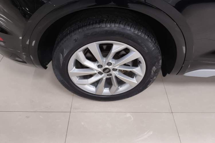 Used Audi Q5L 2022 40T Luxury Dynamic Model
