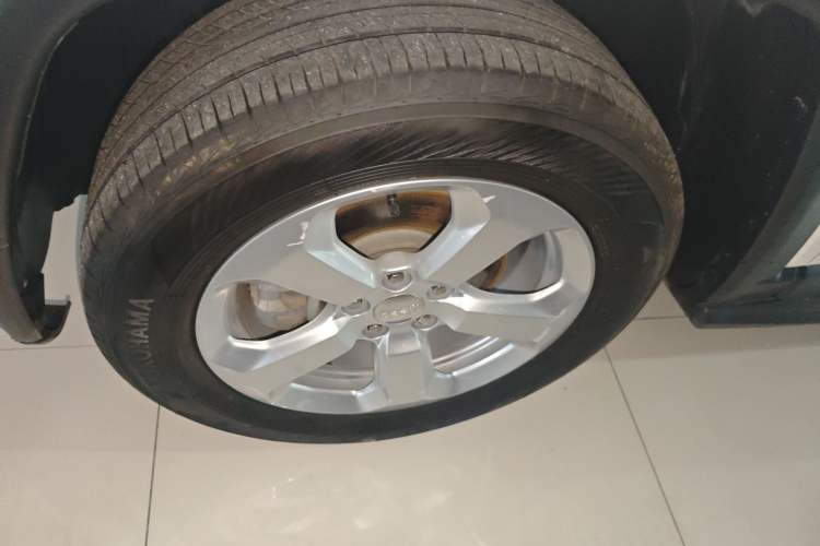 Used  Compass 2017 200T Automatic Enjoyment Version
