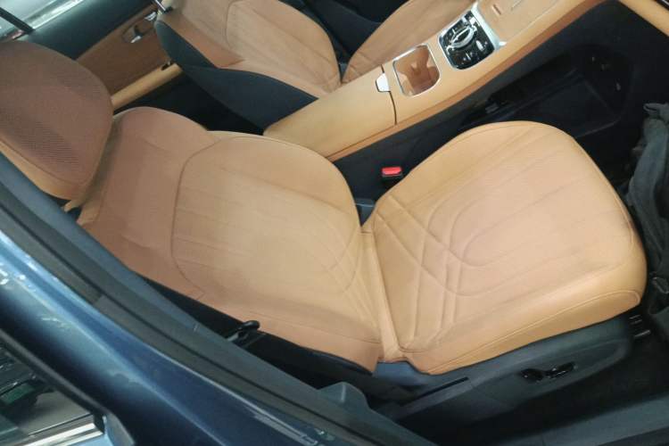 Used  Galaxy Xingjian 7 EM-i 2025 120km Flagship Edition
