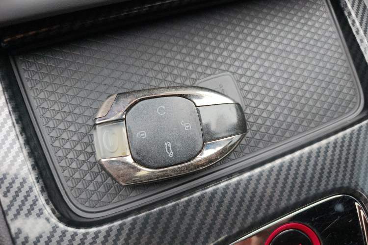 Used GAC Trumpchi EMPOW 2022 270T DCT J16 R-Style Track Edition
