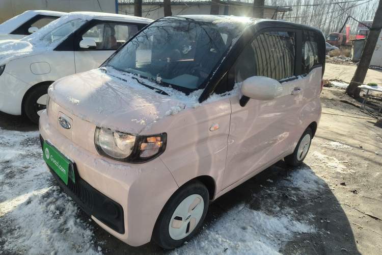Used Chery QQ Ice Cream 2022 120km Milkshake Phosphate Lithium-Iron
