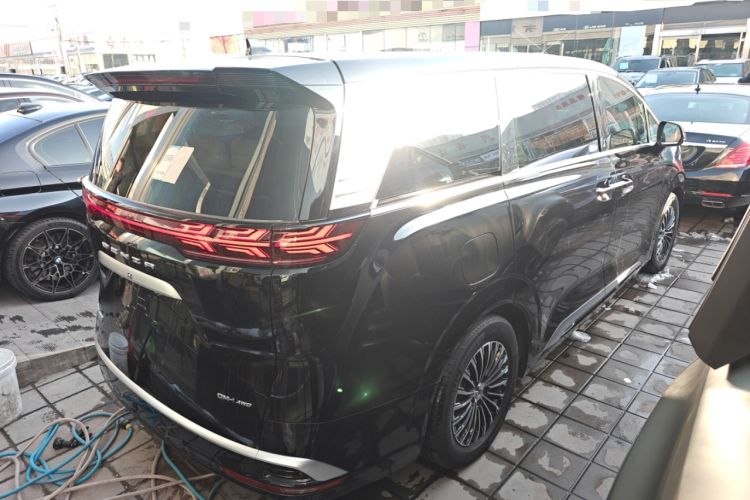 Used Denza D9 2024 DM-i 980 Four-Wheel Drive Prestige Model