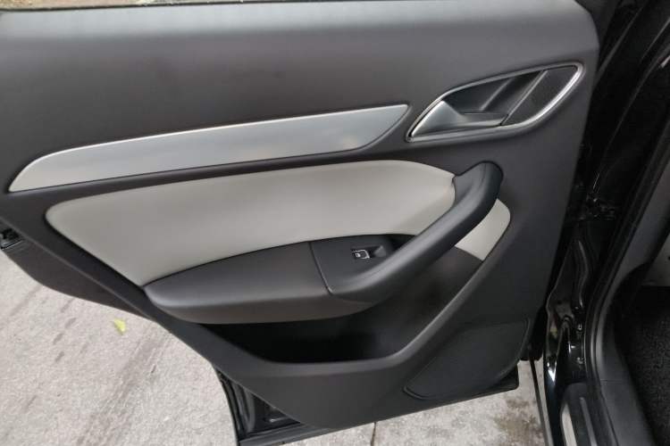 Used Audi Q3 2013 35 TFSI Comfort Model
