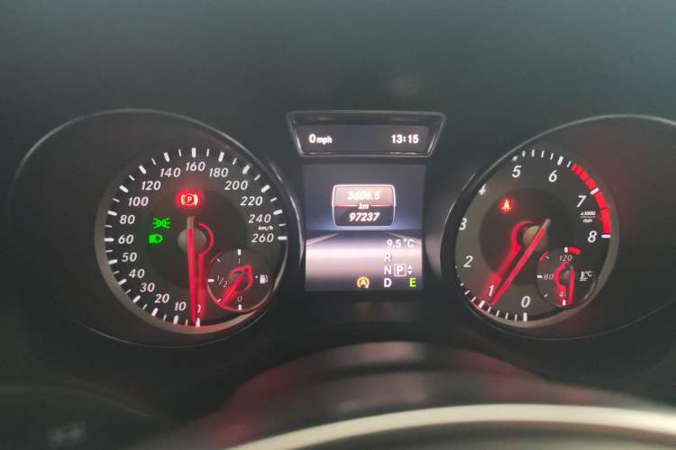 Used Mercedes-Benz CLA 2015 CLA 220 4MATIC
