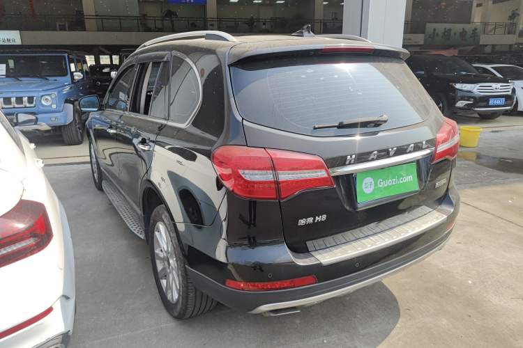 Used Haval H8 2015 2.0T Two-Wheel Drive Luxury Edition