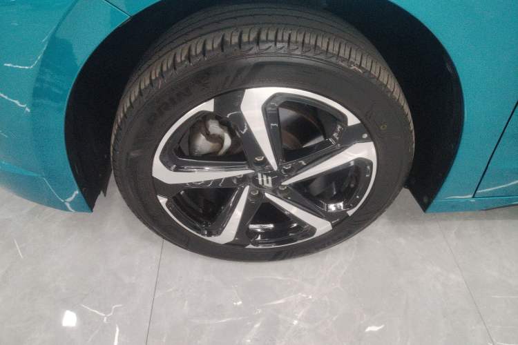 Used JMEV GSE 2023 Standard Range Industry Edition
