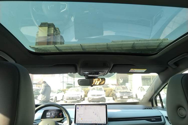 Used Volkswagen ID.4 X 2025 Smart Version Pure & Intelligent Enjoyment Edition
