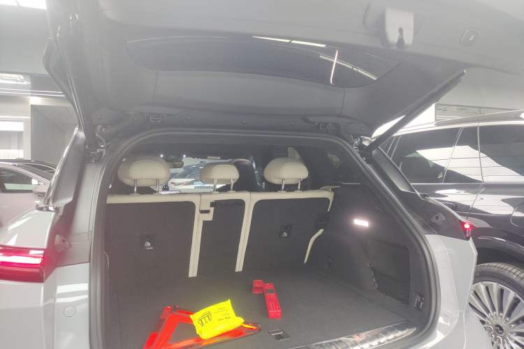 Used Nio ES6 2024 75 kWh
