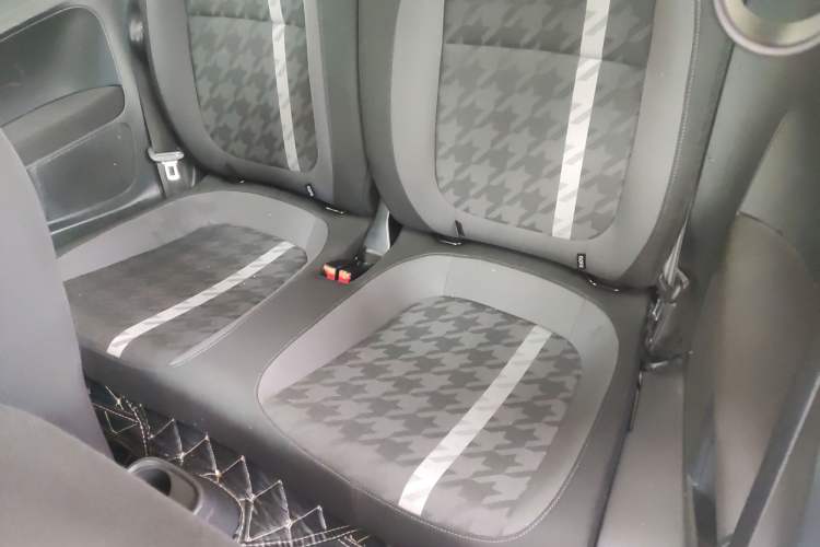 Used Volkswagen Beetle 2017 180TSI Yile Edition
